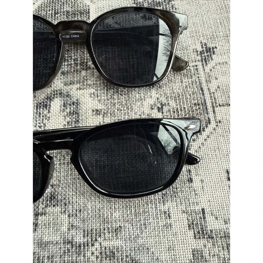 Set Of 2 +1.60  Reading Sunglasses Set Includes 2 Pairs - Black & Tortoise Shell